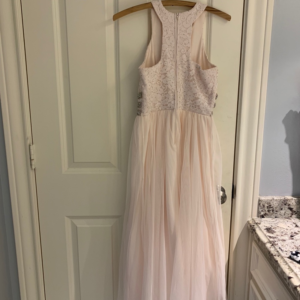 (325) PINK DRESS - Picture 4 of 9